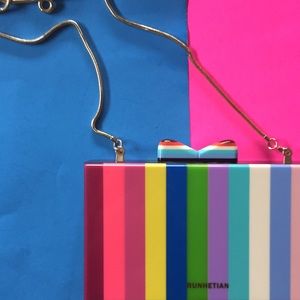 Runhetian candy striped clutch